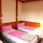 فندق مبيت وإفطار Kircheiber Hof 3*