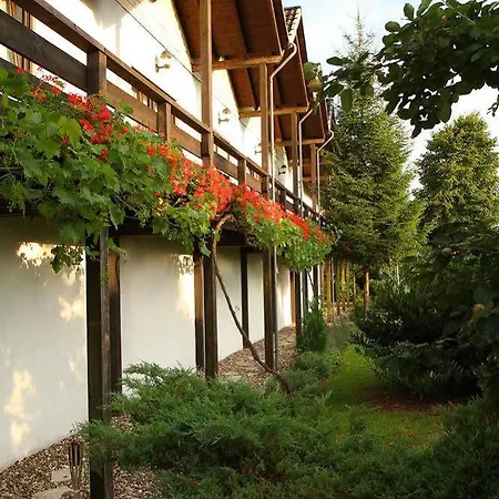 Kircheiber Hof 3*