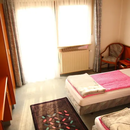 Kircheiber Hof Couette-café 3*
